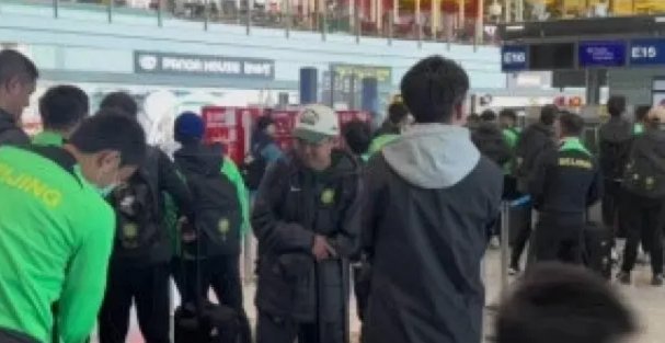 博主：国安社媒点赞抨击李磊的评论为误触，运营已向其致歉