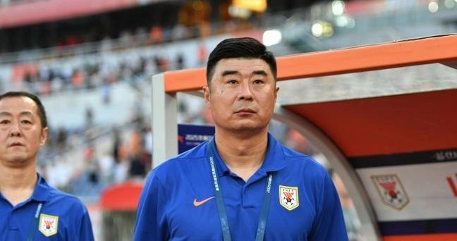 韩鹏是泰山历任主教练中 能力最差的一个
